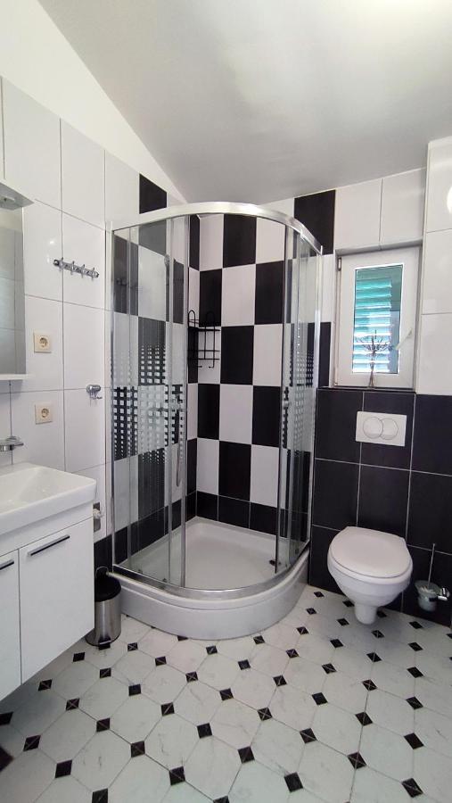 דרבניק Apartmani Bodo מראה חיצוני תמונה
