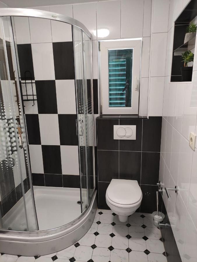 דרבניק Apartmani Bodo מראה חיצוני תמונה